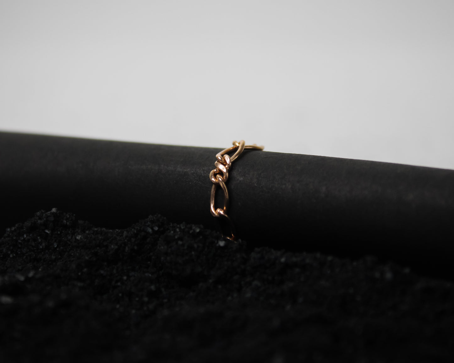 Knot loop chain ring (rose gold)