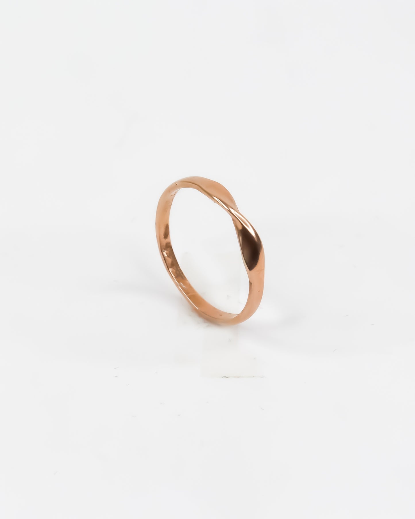 Twisted Ring (Rose Gold)